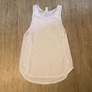 White lululemon tank